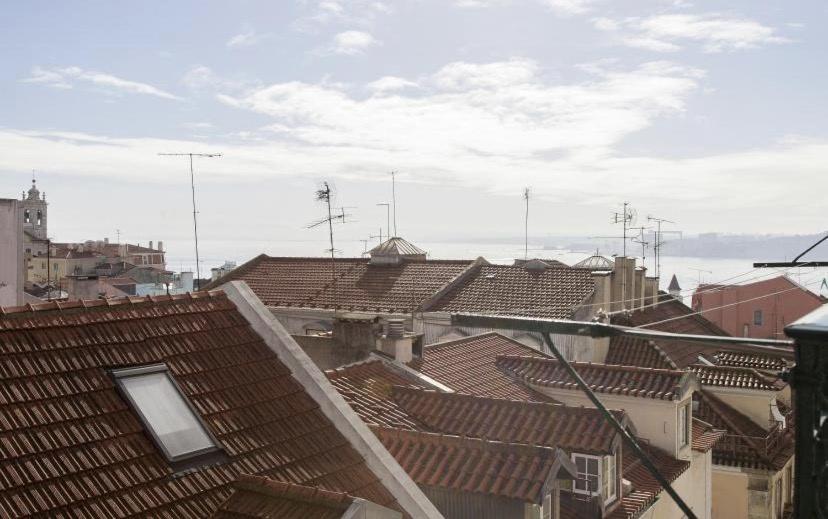 Flats Do Chiado Apartment Lisbon Exterior photo